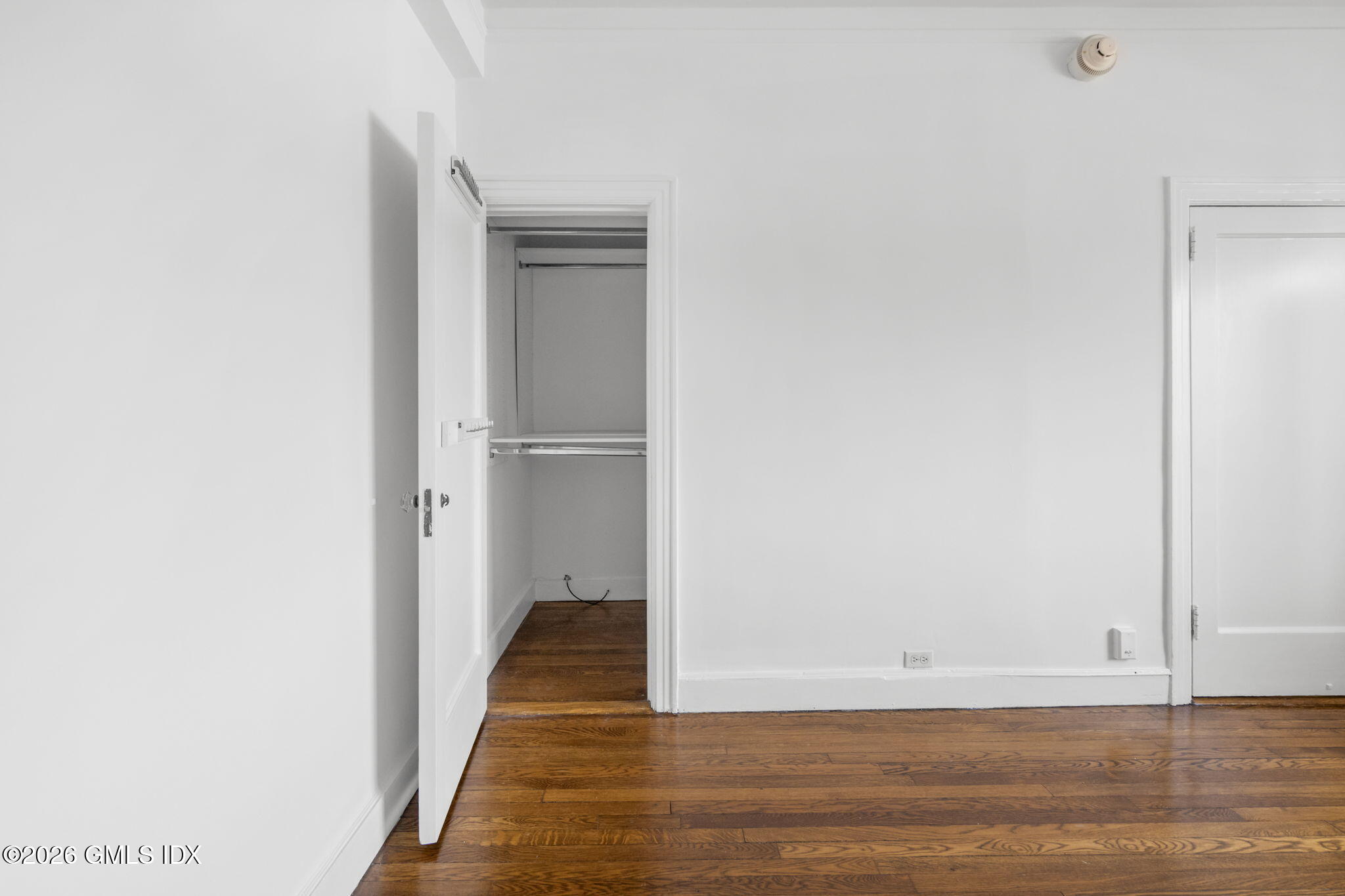 47 Lafayette Place, Unit 2D Greenwich, CT 06830 - Photo 19 of 33 Bedroom