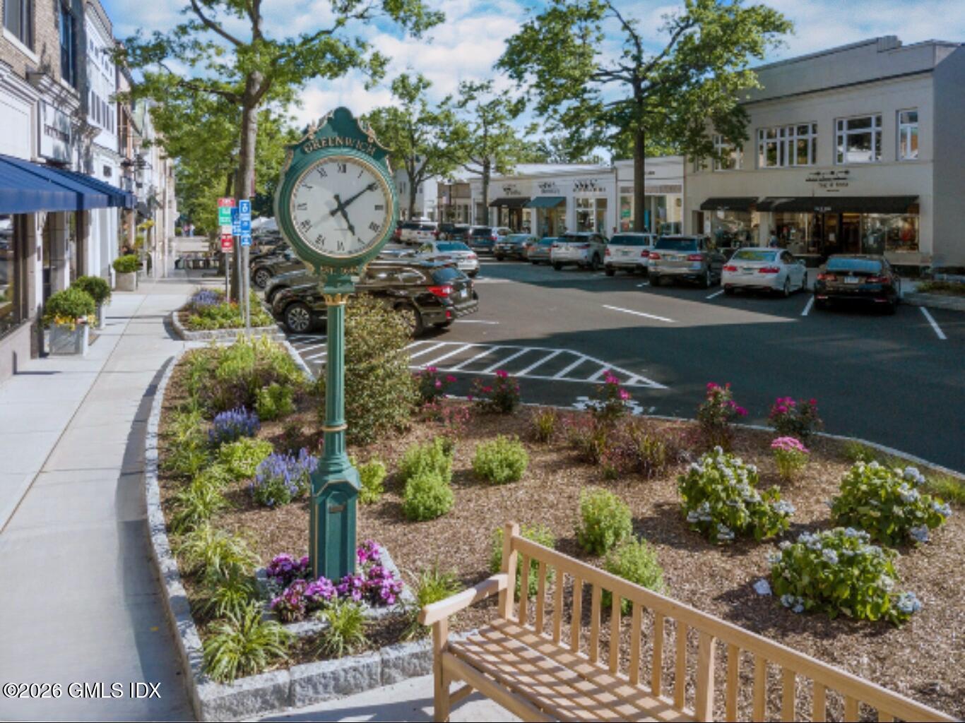 47 Lafayette Place, Unit 2D Greenwich, CT 06830 - Photo 31 of 33 Greenwich Ave