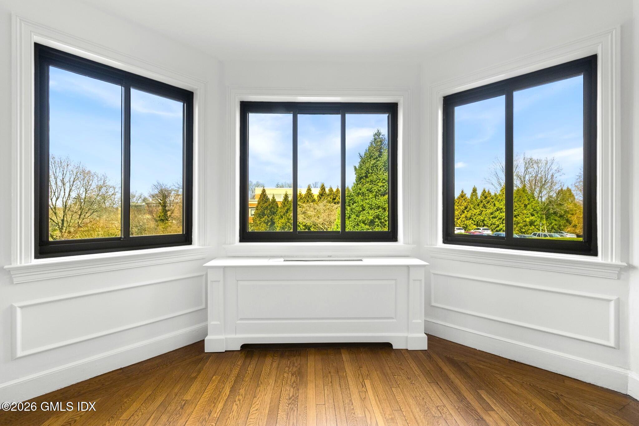 47 Lafayette Place, Unit 2D Greenwich, CT 06830 - Photo 4 of 33 Open Floor