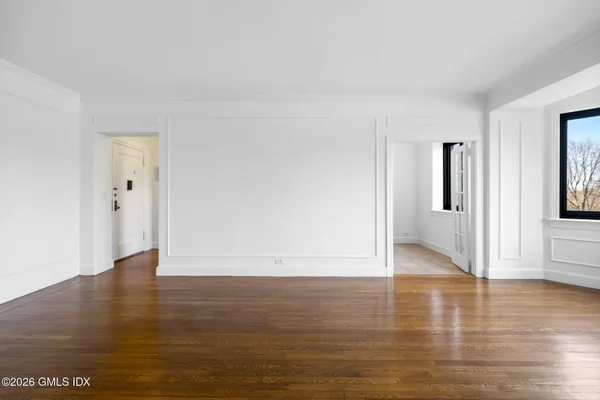 $759,000 | 47 Lafayette Place, Unit 2D, Greenwich, CT 06830