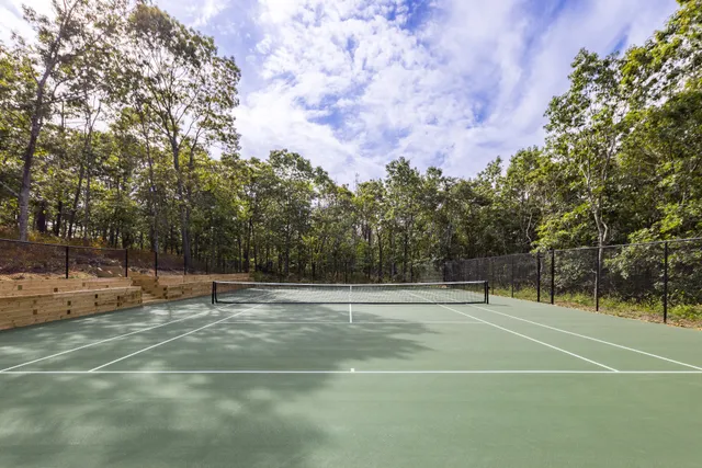 a view of a tennis court
