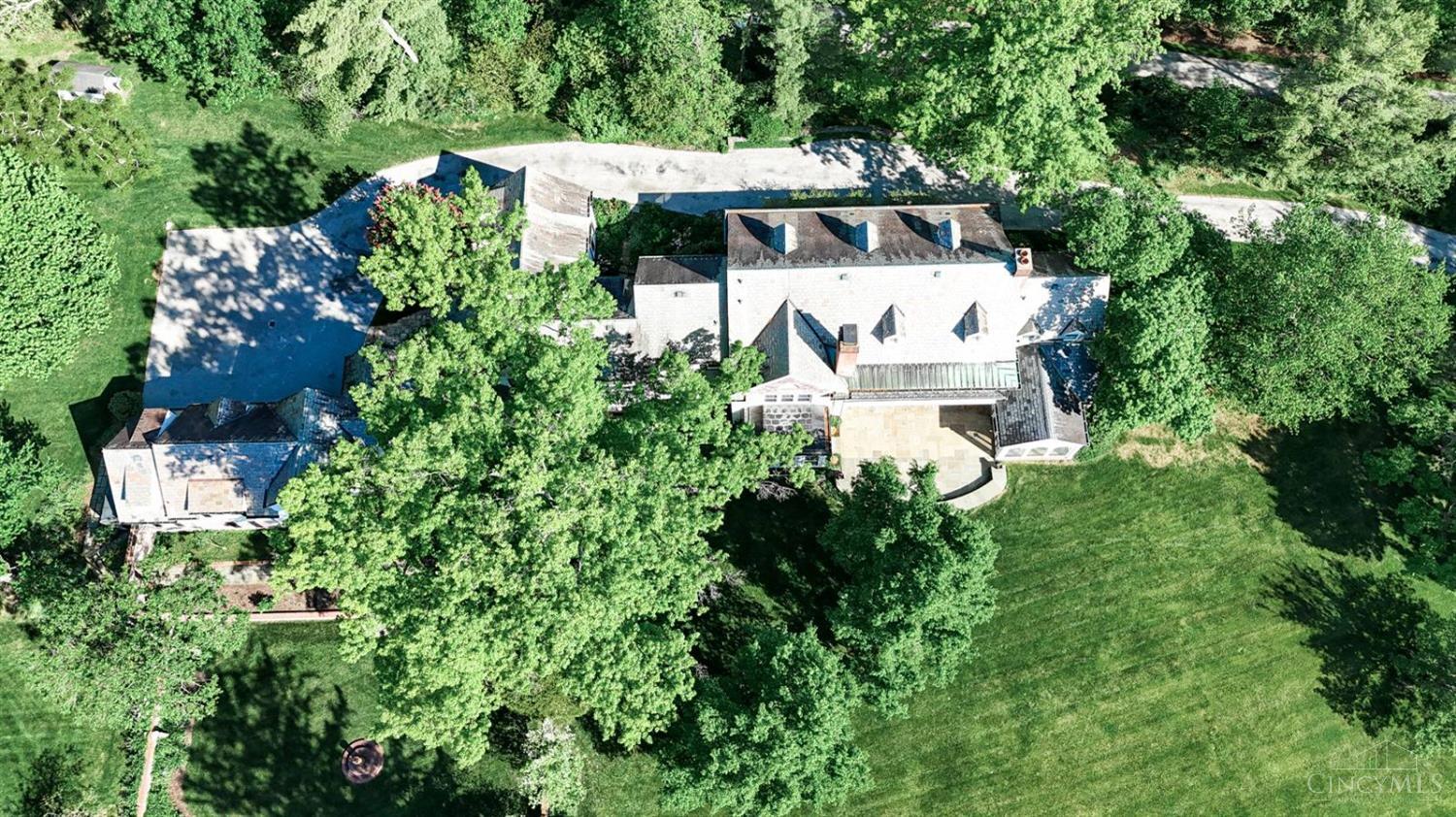 9575 Cunningham Road Cincinnati, OH 45243 - Photo 46 of 50