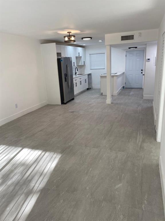 4111 Stirling Road, Unit 202 Fort Lauderdale, FL 33314 - Photo 4 of 11 Pic4