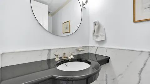 $895,000 | 333 Sunset Drive, Unit 708, Fort Lauderdale, FL 33301