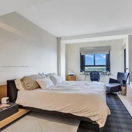 $2,700,000 | 151 Crandon Boulevard, Unit 1130, Key Biscayne, FL 33149