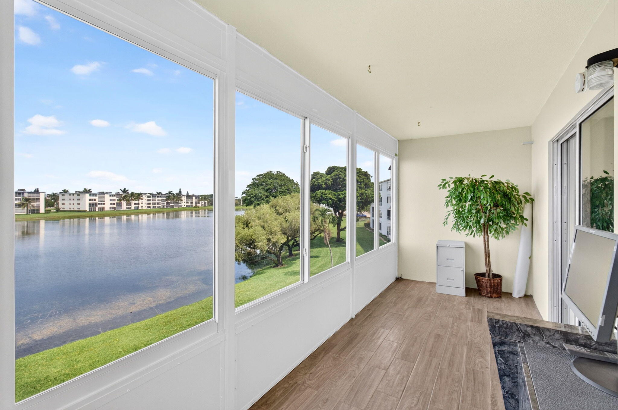 3030 Wolverton East Boca Raton, FL 33434 - Photo 31 of 92 41-web-or-mls-DSC_5132
