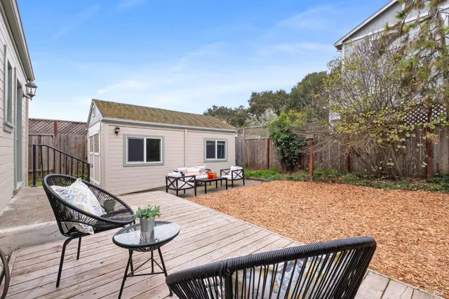 $875,000 | 605 Baker Street, Petaluma, CA 94952