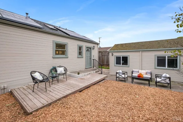 $875,000 | 605 Baker Street, Petaluma, CA 94952