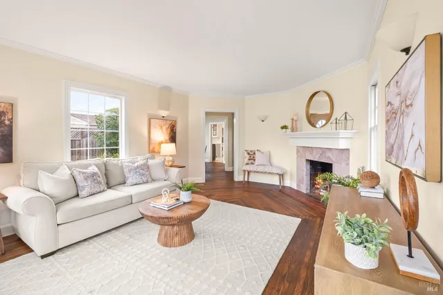 $875,000 | 605 Baker Street, Petaluma, CA 94952