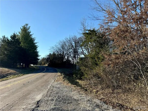 $99,900 | 5.74-ac 5.74-ac Highway, Jonesburg, MO 63351