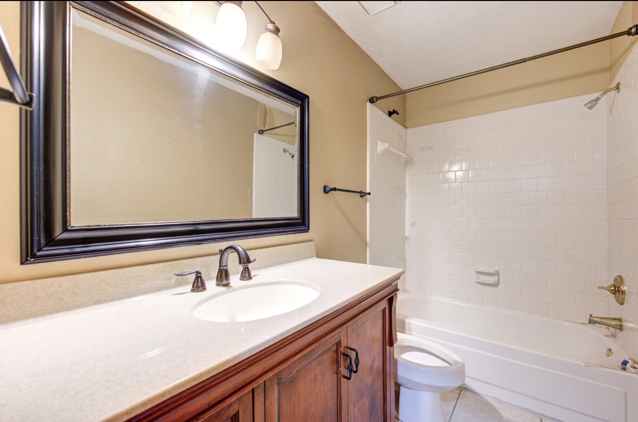 13515 Jessica Lane Houston, TX 77069 - Photo 31 of 46