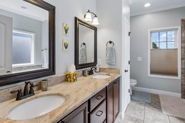 $795,000 | 1148 Cliffview Circle, Gray, TN 37615