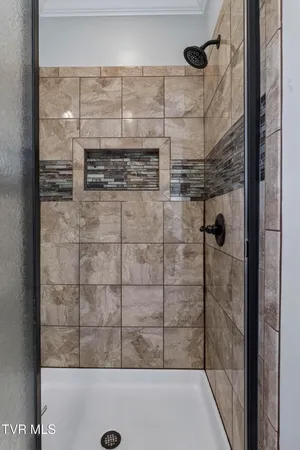 $795,000 | 1148 Cliffview Circle, Gray, TN 37615