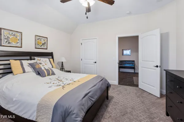 $795,000 | 1148 Cliffview Circle, Gray, TN 37615