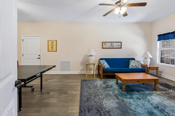 $795,000 | 1148 Cliffview Circle, Gray, TN 37615