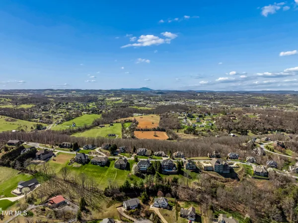 $795,000 | 1148 Cliffview Circle, Gray, TN 37615