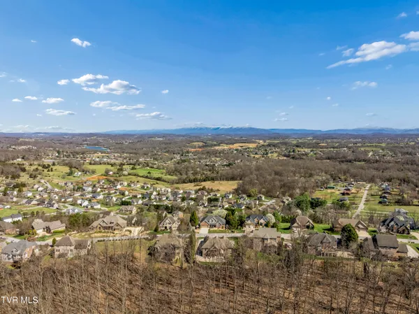 $795,000 | 1148 Cliffview Circle, Gray, TN 37615