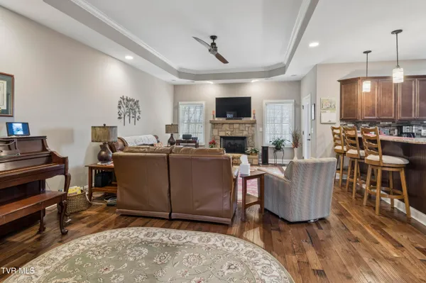 $795,000 | 1148 Cliffview Circle, Gray, TN 37615