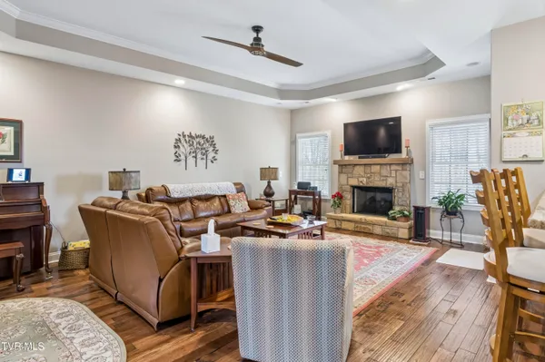 $795,000 | 1148 Cliffview Circle, Gray, TN 37615