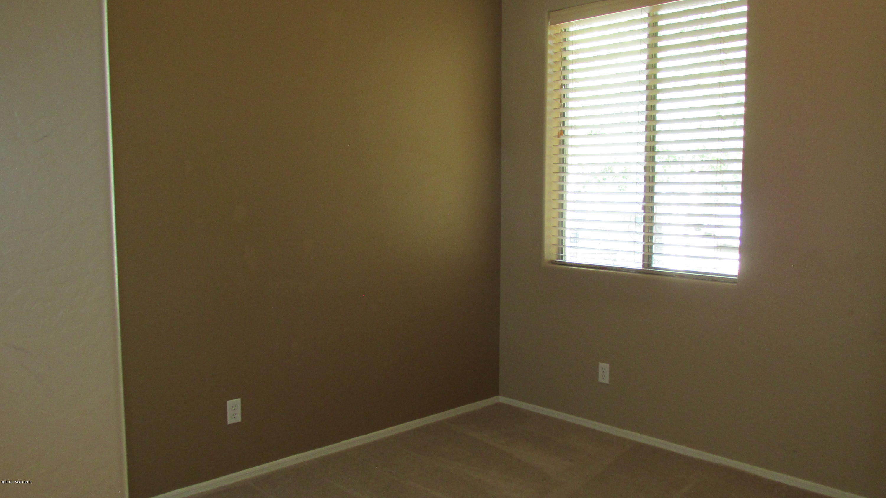 4770 Edgemont Road Prescott Valley, AZ 86314 - Photo 23 of 26 a small space with a window