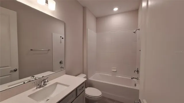 $2,400 | 2084 Branched Oak Road, St. Cloud, FL 34771