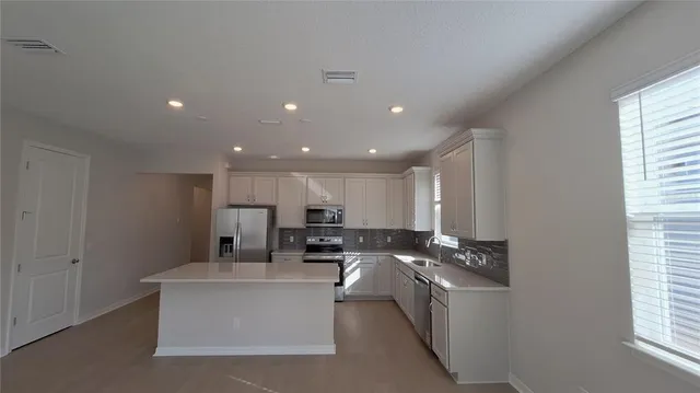 $2,400 | 2084 Branched Oak Road, St. Cloud, FL 34771