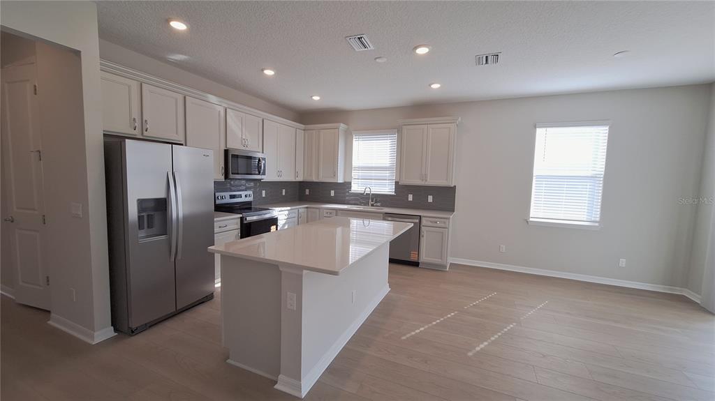 2084 Branched Oak Road St. Cloud, FL 34771 - Photo 5 of 27