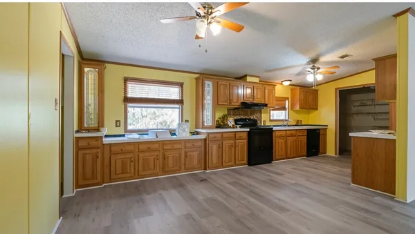 $1,600 | 10991 FM 1484 Road, Conroe, TX 77303
