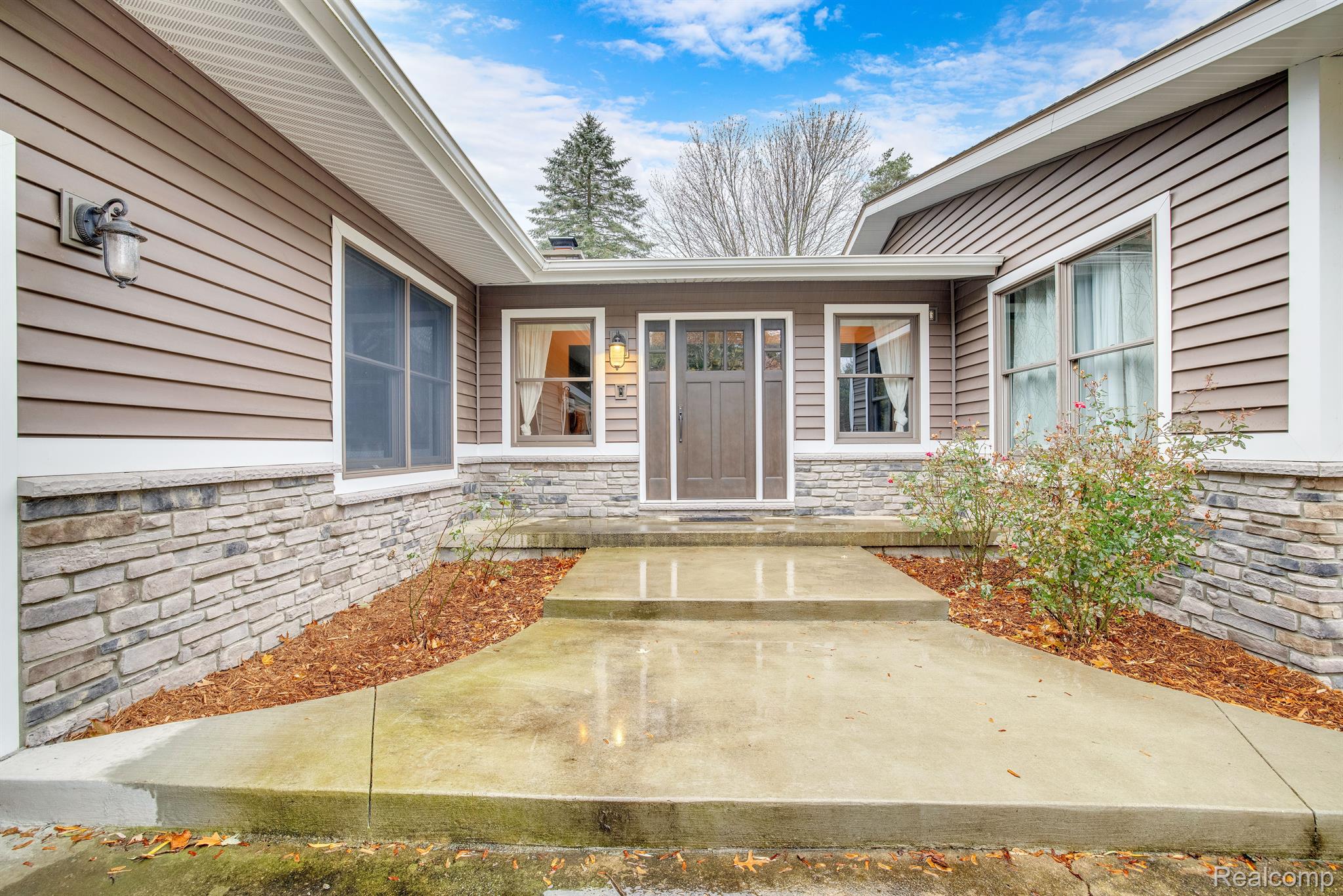 3080 South Lake George Road Dryden, MI 48428 - Photo 3 of 40 Gallery Image 3