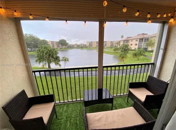 $1,800 | 7900 Northwest 50th Street, Unit 205, Lauderhill, FL 33351