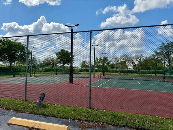 $1,800 | 7900 Northwest 50th Street, Unit 205, Lauderhill, FL 33351