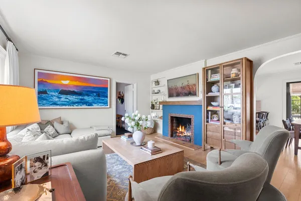 $3,675 | 317 West Encanto Boulevard, Phoenix, AZ 85003