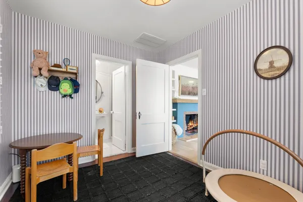 $3,675 | 317 West Encanto Boulevard, Phoenix, AZ 85003