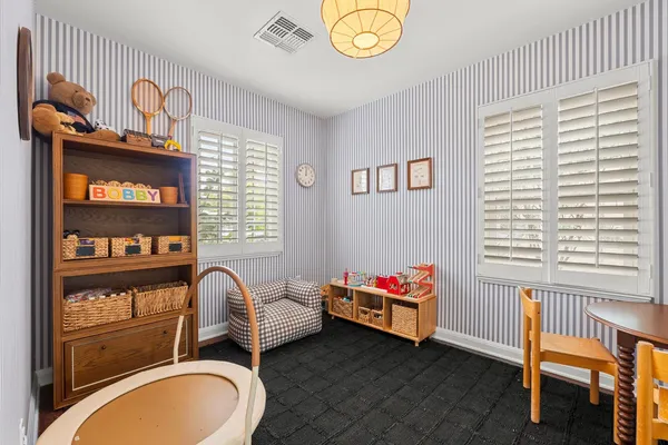 $3,675 | 317 West Encanto Boulevard, Phoenix, AZ 85003