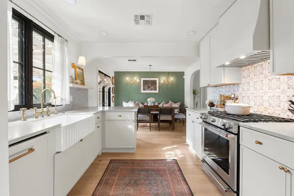 $3,675 | 317 West Encanto Boulevard, Phoenix, AZ 85003