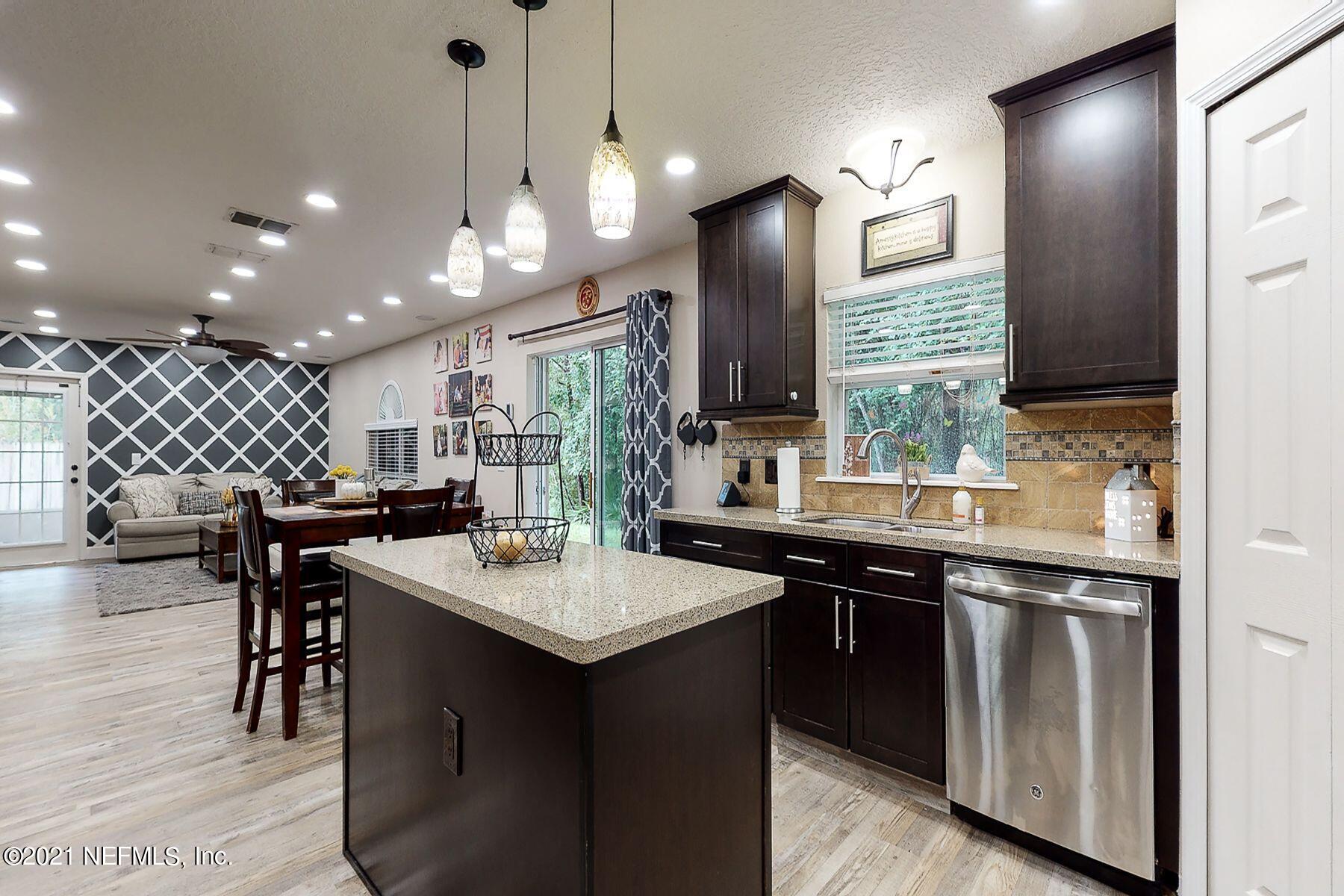 3833 Sand Dollar Road Middleburg, FL 32068 - Photo 7 of 28 kitchen 3