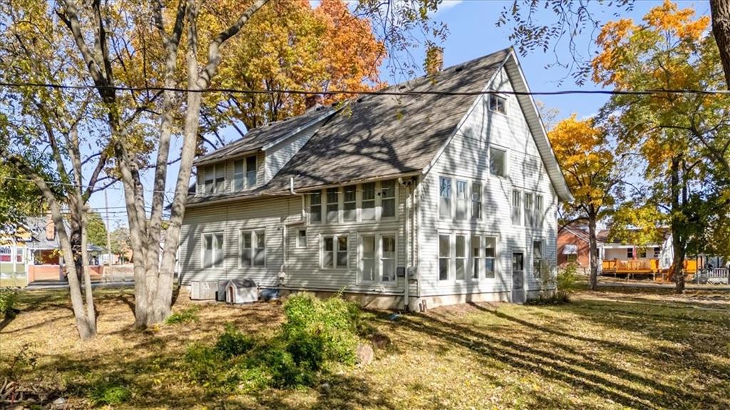 807 Highgrove Road Grandview, MO 64030 - Photo 24 of 39