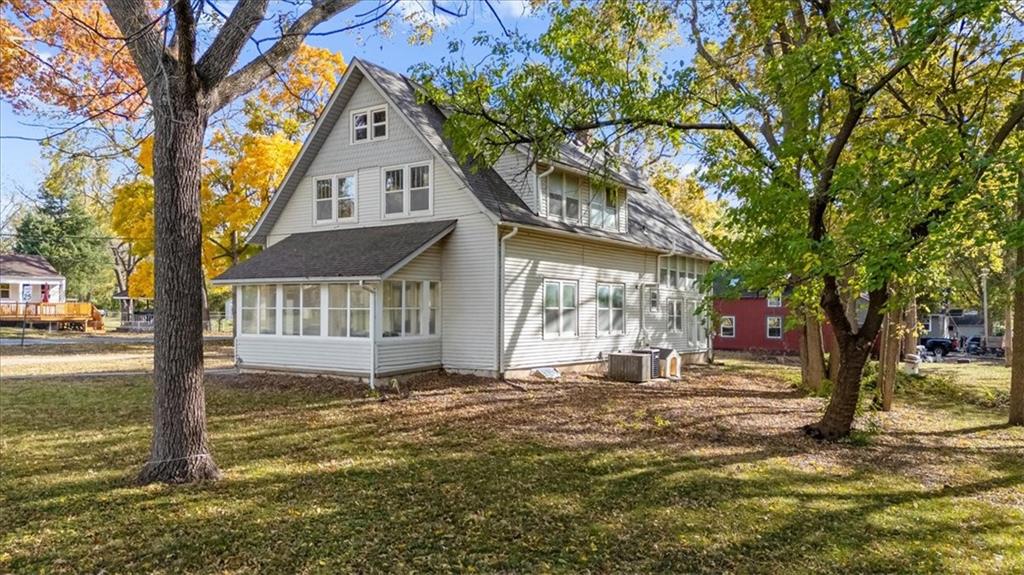 807 Highgrove Road Grandview, MO 64030 - Photo 25 of 39