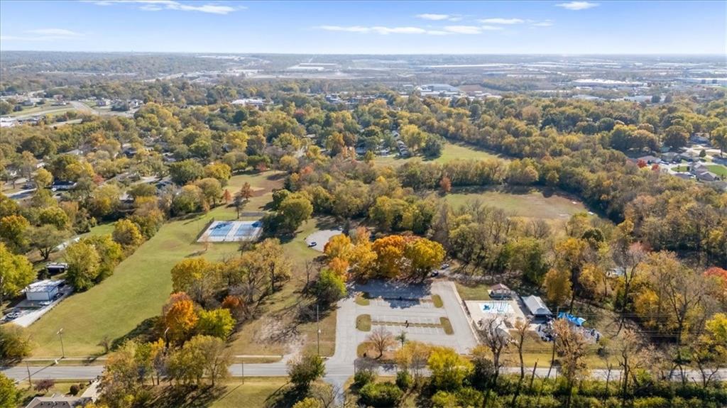 807 Highgrove Road Grandview, MO 64030 - Photo 31 of 39