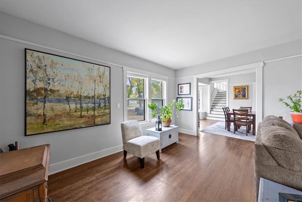 807 Highgrove Road Grandview, MO 64030 - Photo 7 of 39