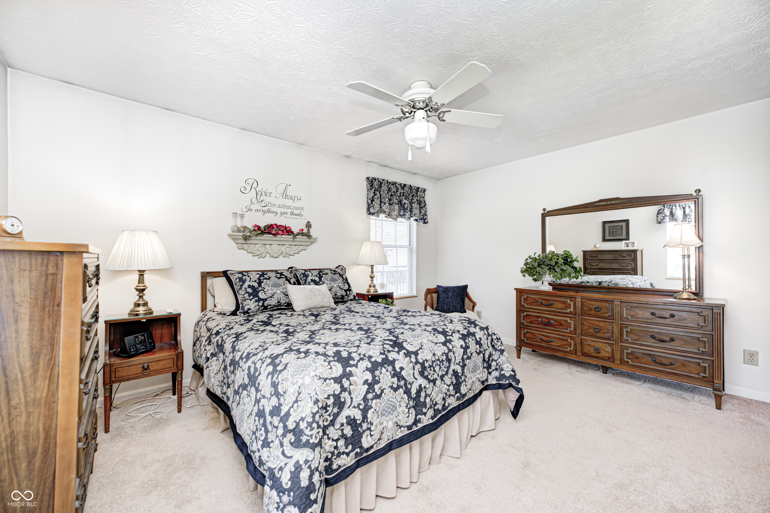 7114 Hickory Road Indianapolis, IN 46259 - Photo 16 of 39 Gallery Image 16