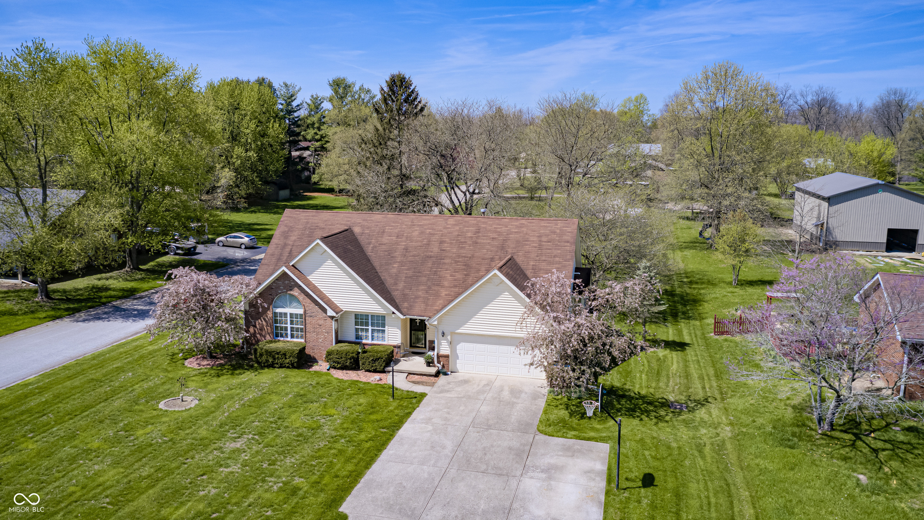 7114 Hickory Road Indianapolis, IN 46259 - Photo 34 of 39 Gallery Image 34