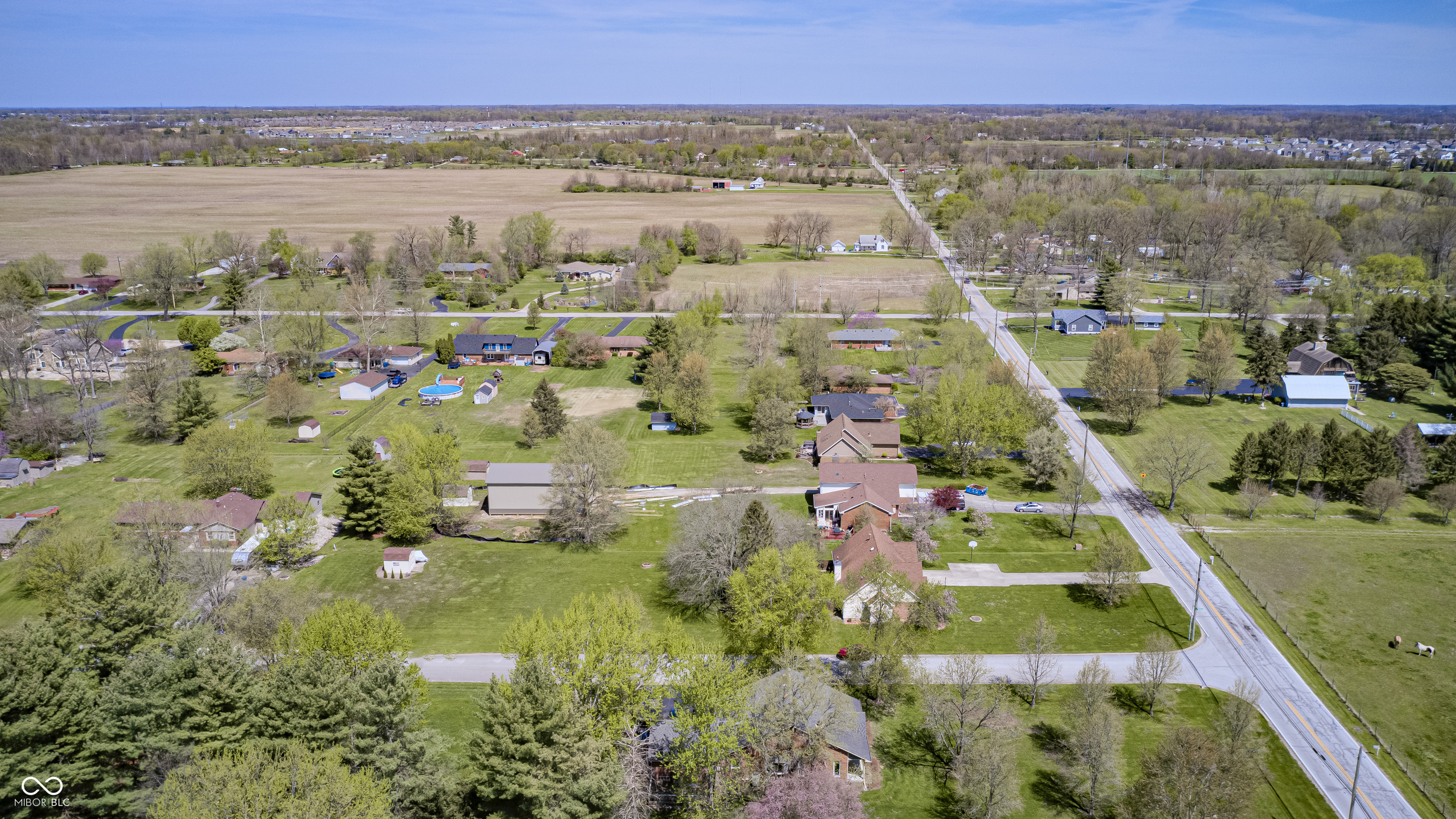 7114 Hickory Road Indianapolis, IN 46259 - Photo 36 of 39 Gallery Image 36