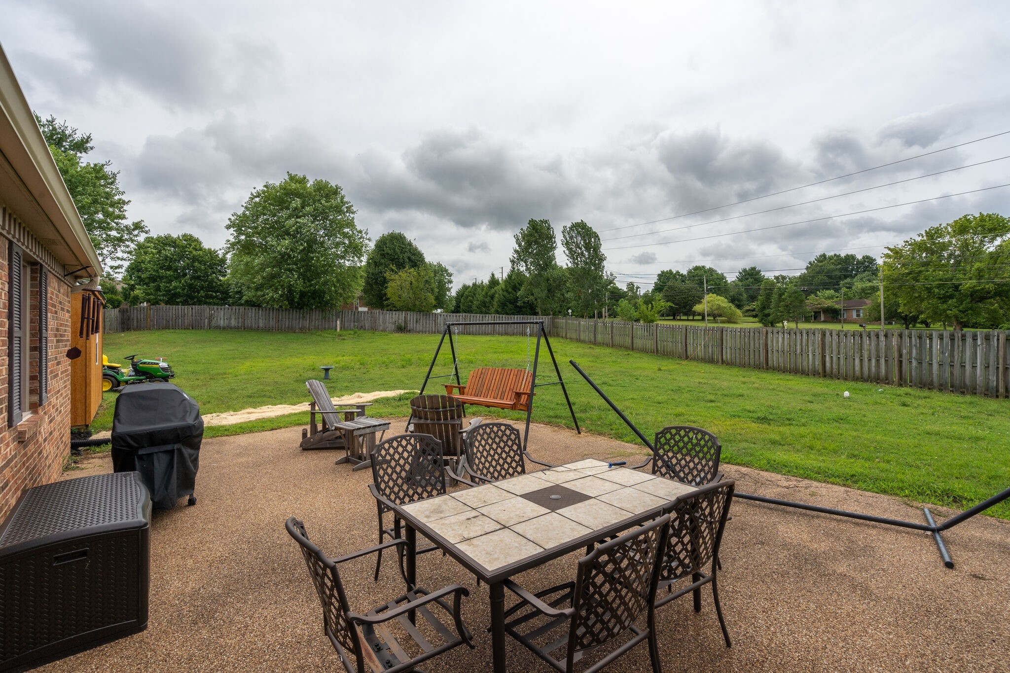 600 Cooks Hill Road Mount Juliet, TN 37122 - Photo 40 of 50 an outdoor sitting area with furniture and garden