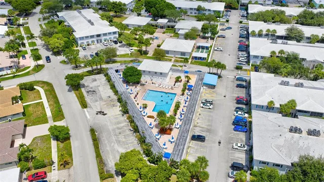 $145,000 | 2270 Northeast 68th Street, Unit 1927, Fort Lauderdale, FL 33308