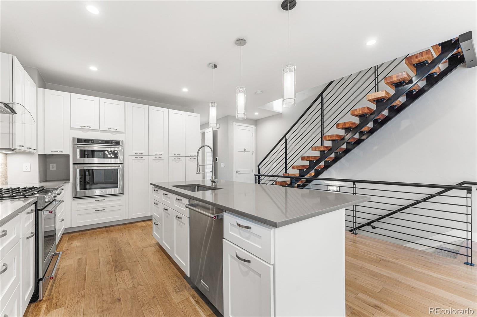 4429 Raleigh Street Denver, CO 80212 - Photo 7 of 39