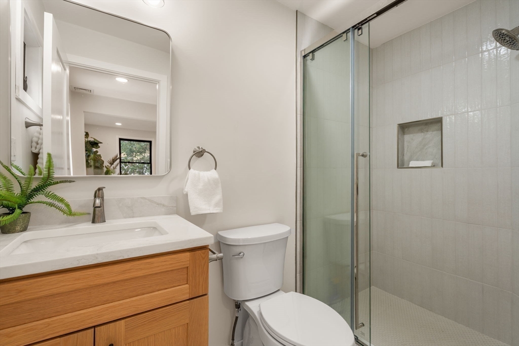 179 Woodcliff Road Newton, MA 02461 - Photo 28 of 37 Gallery Image 28