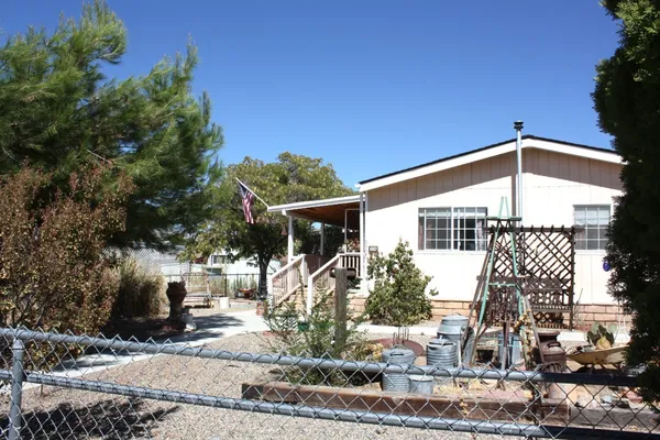 $189,900 | 9305 Comanche Way, Weldon, CA 93283