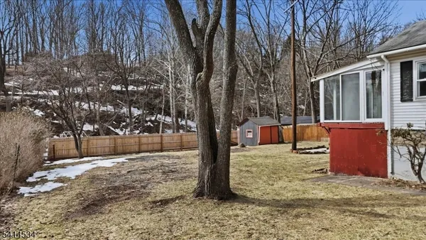 $280,000 | 213 York Road, Milford, NJ 08848