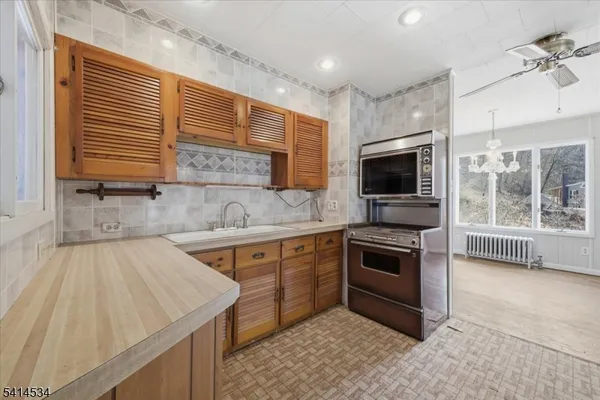 $280,000 | 213 York Road, Milford, NJ 08848